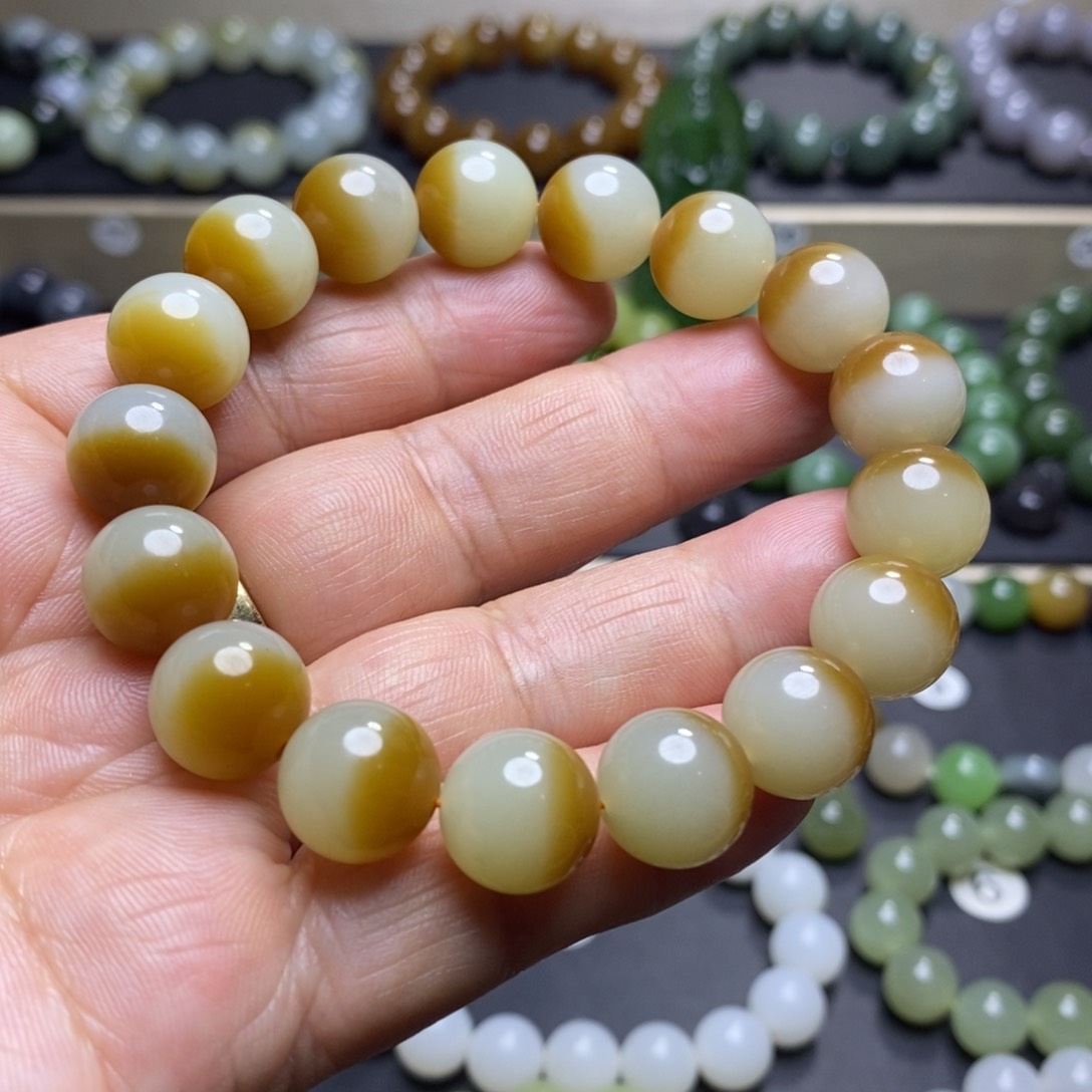 和田玉手串未镶嵌