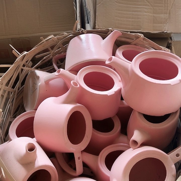 微瑕介意勿拍不退不换 粉色壶无盖1支