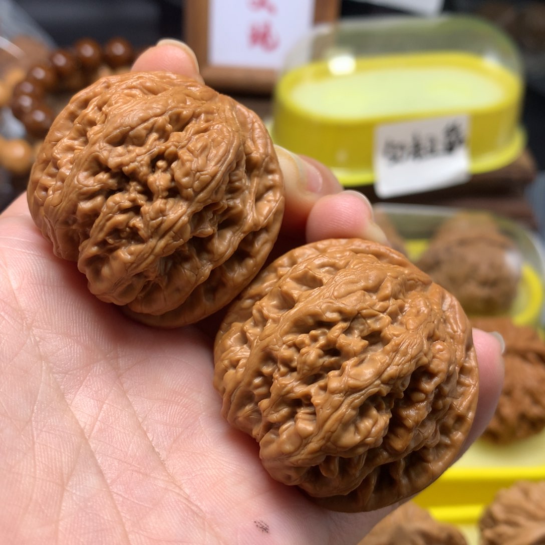 文玩核桃把件40粗筋