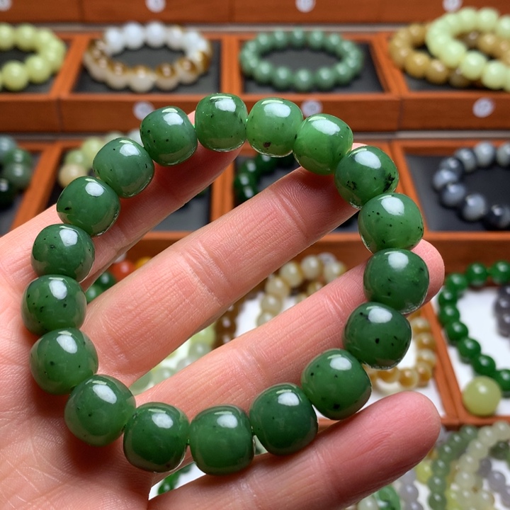 和田玉手串未镶嵌