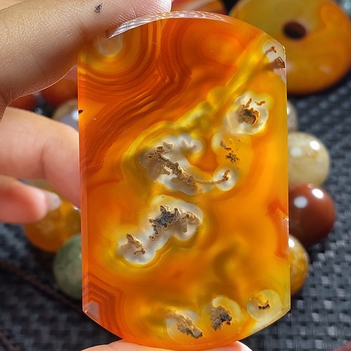 未镶嵌颈饰玛瑙/玉髓