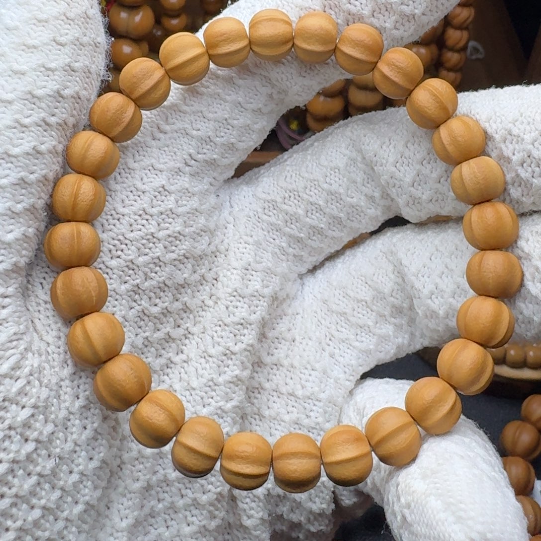 猴头核桃手串鸭蛋黄麻面鲨鱼8.5mm