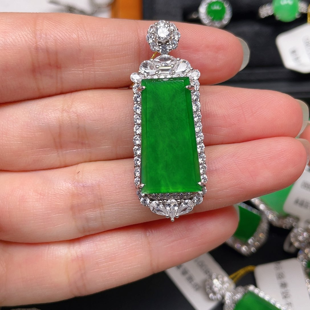 翡翠银S925镶嵌吊坠(不含链)吊坠