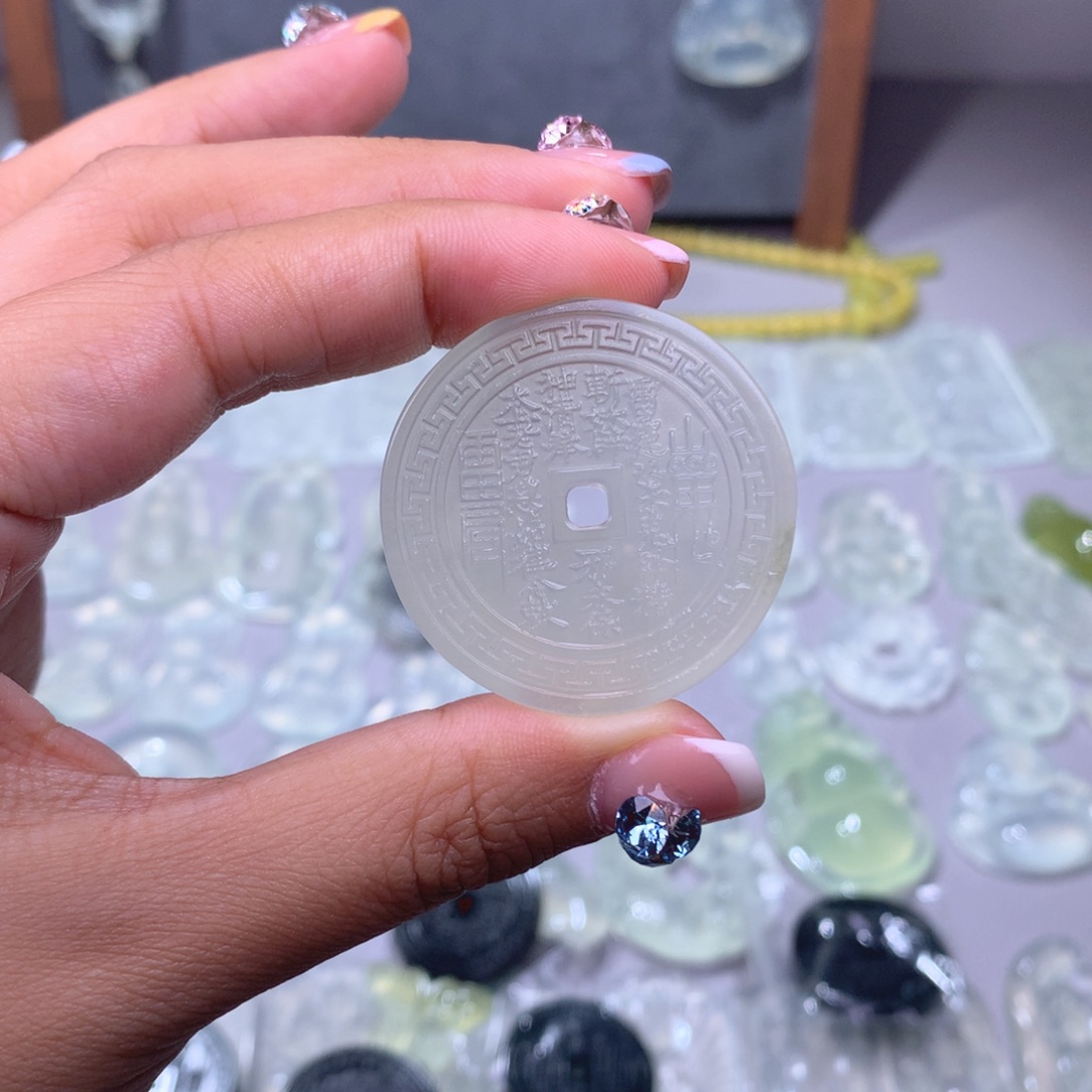 @***@未镶嵌蛇纹石玉颈饰