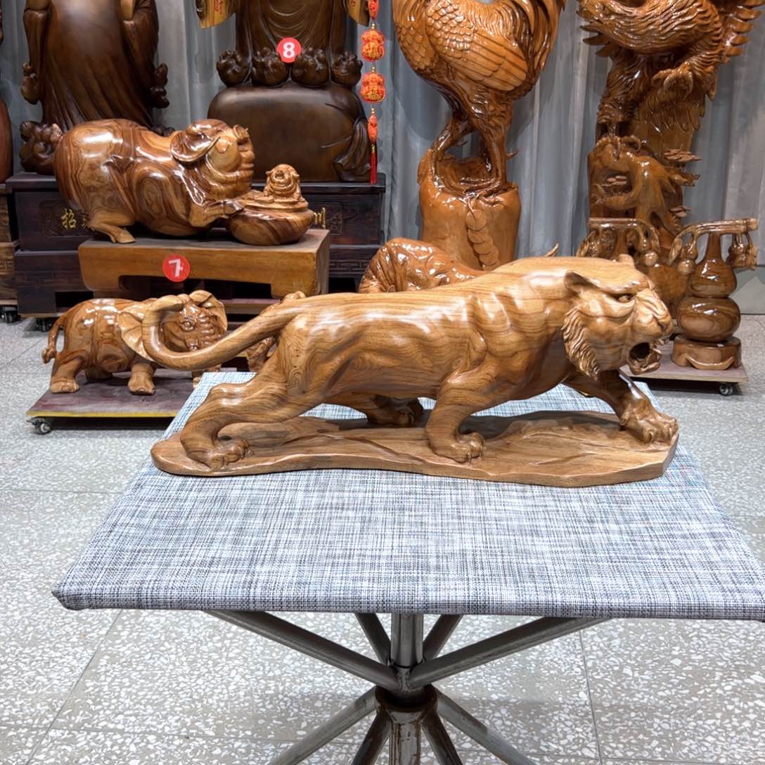 香樟木1**6香樟木实木根雕摆件老虎