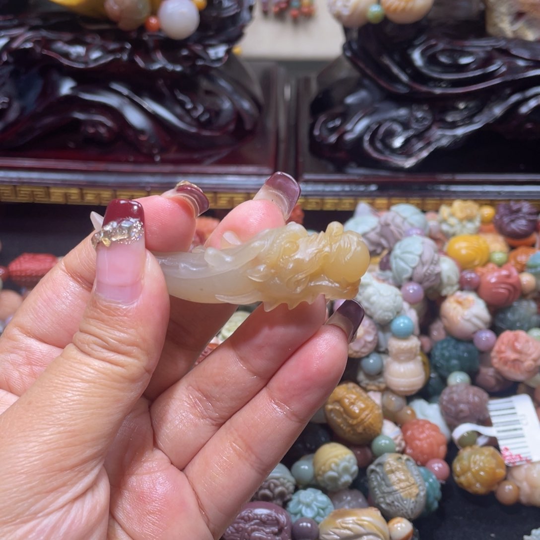 石英质玉手链未镶嵌