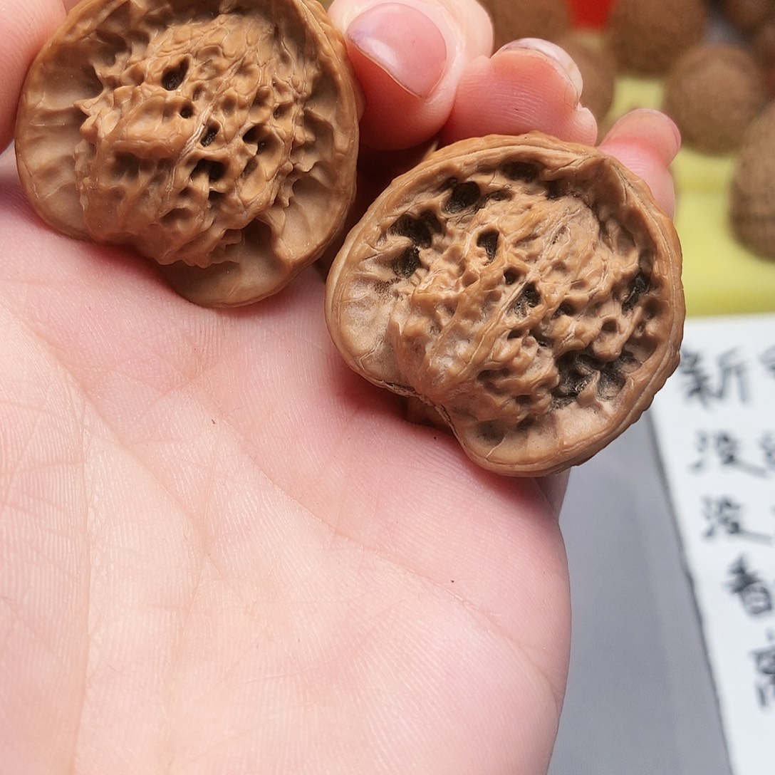 吊坠文玩核桃聚宝盆