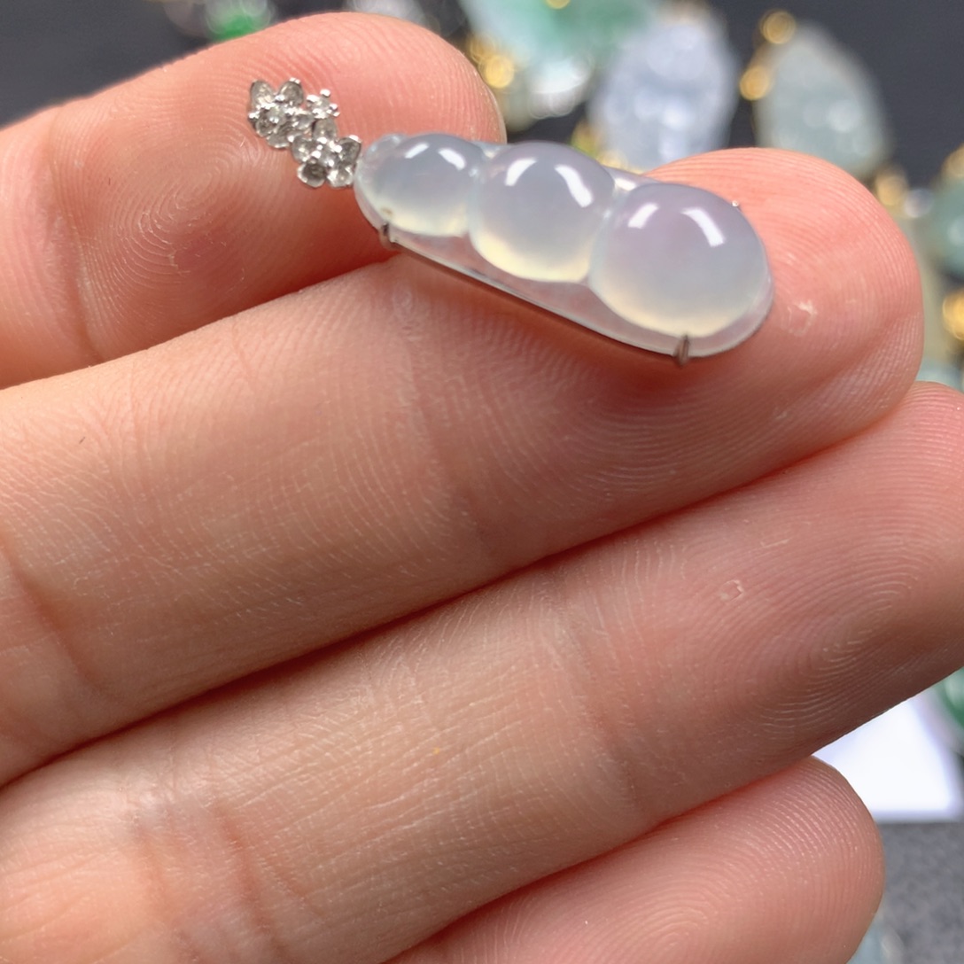 【闪购商品】翡翠颈饰18K金镶嵌ღ****の翡翠