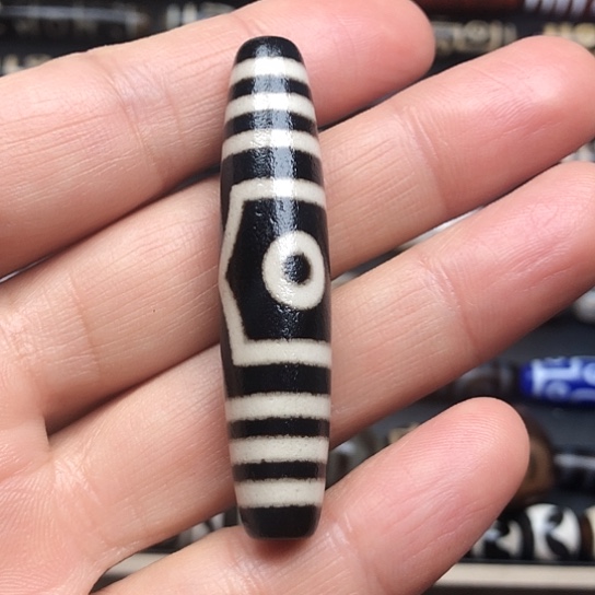 玛瑙/玉髓足银镶嵌颈饰