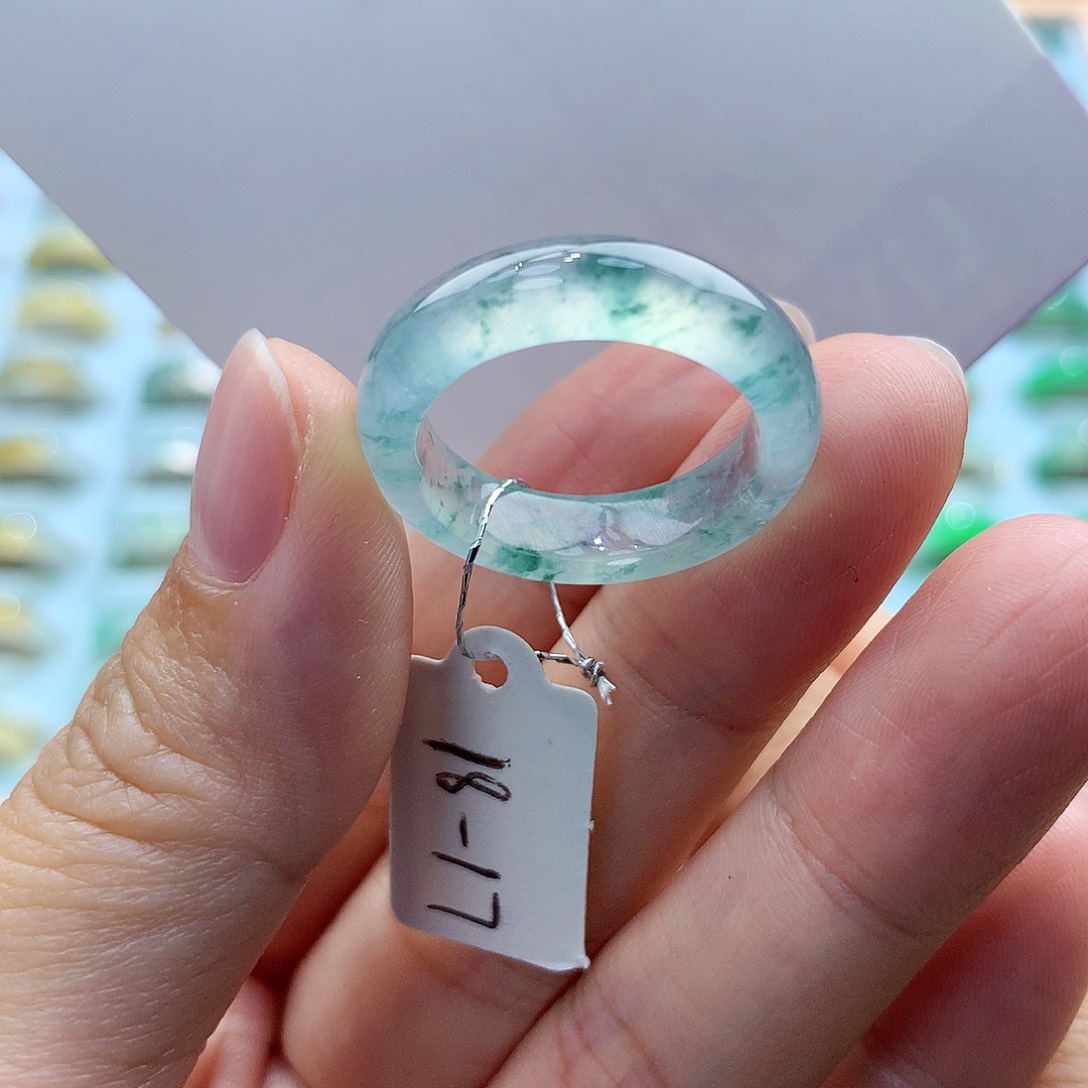 翡翠戒指未镶嵌17圈