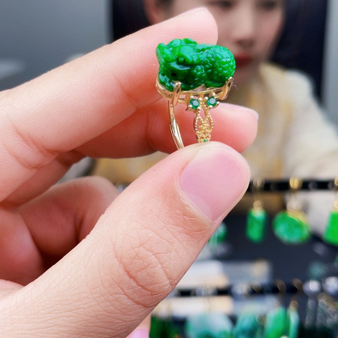 翡翠银S925镶嵌耳饰饰品