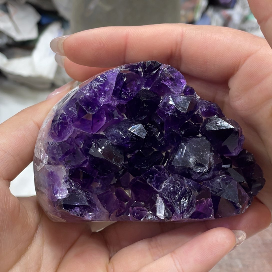 紫晶大型摆件（非配饰）未镶嵌