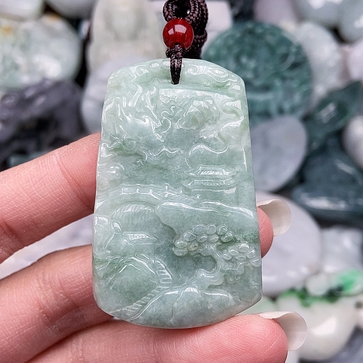 颈饰未镶嵌翡翠翡翠