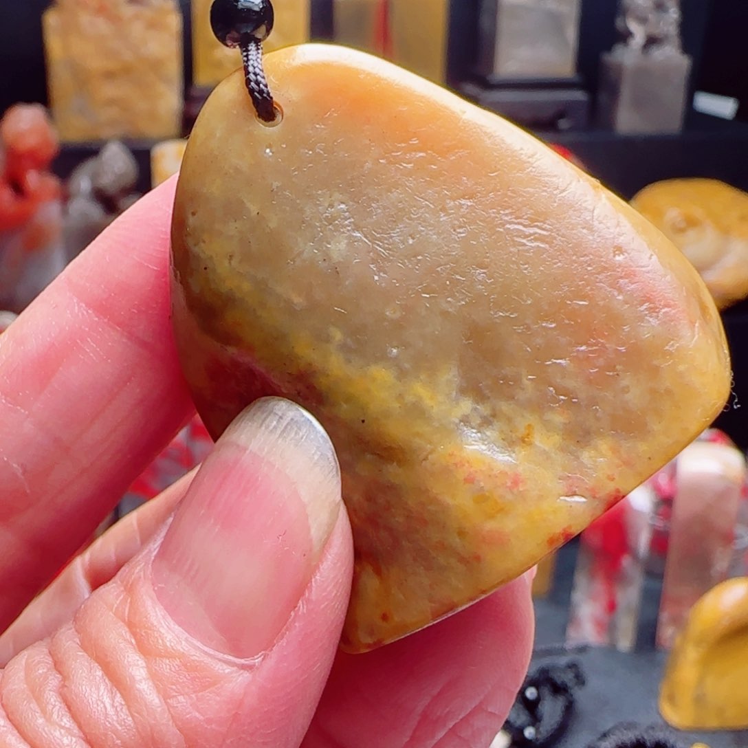 昌化石田黄石随行