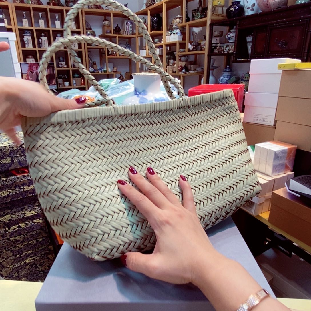 如图所示 观兰器物