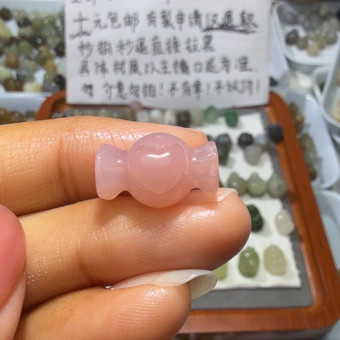 和田玉未镶嵌珠宝奇石