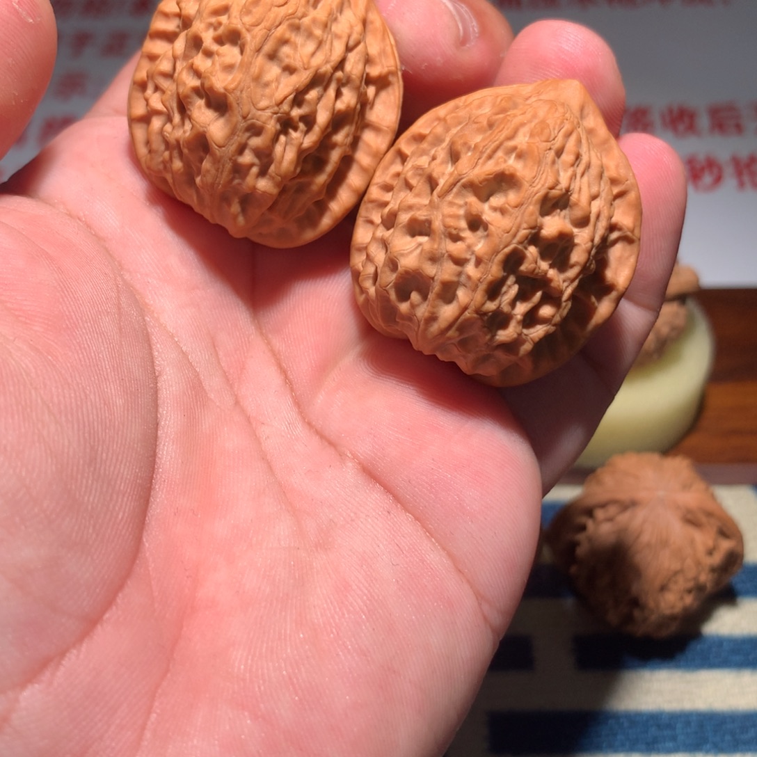 G***.吊坠文玩核桃金牛