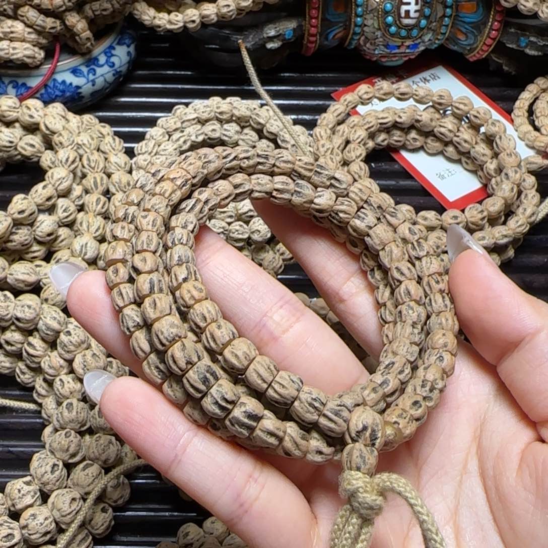 柏香籽/百香籽吊坠董****