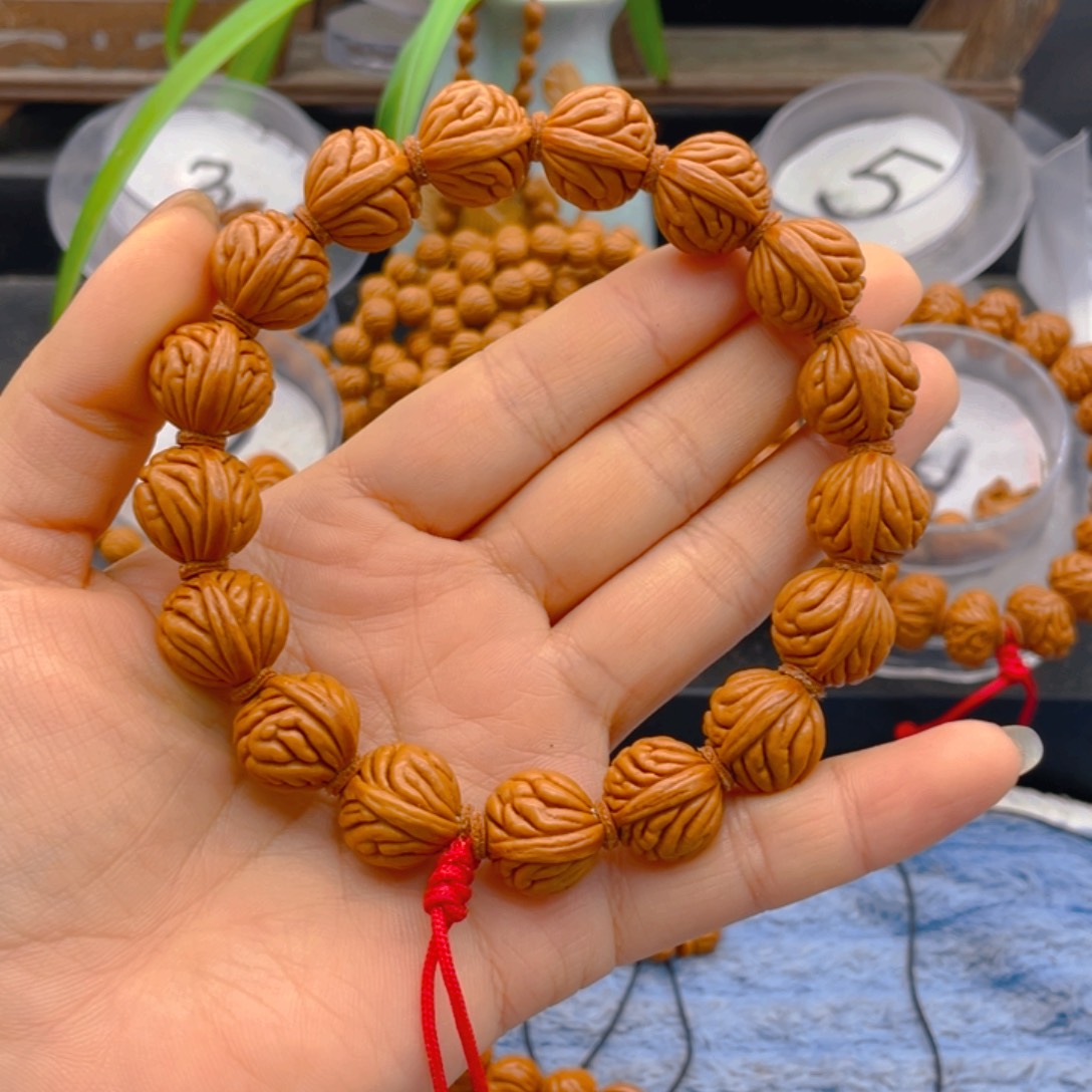 柳叶纹。 红红火火