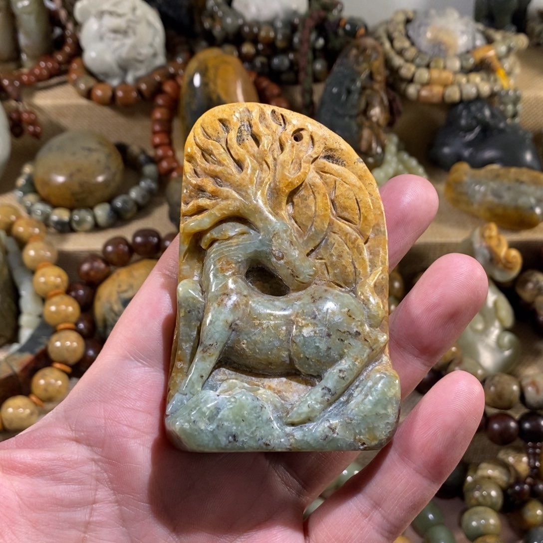 岫岩河磨玉（透闪石质玉）未镶嵌挂件