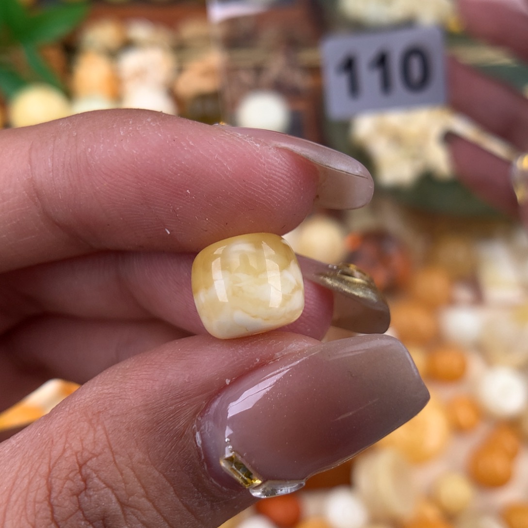 琥珀珠宝奇石未镶嵌1.0