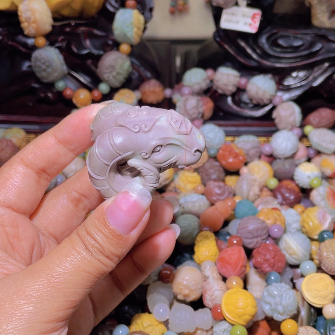 石英质玉手链未镶嵌