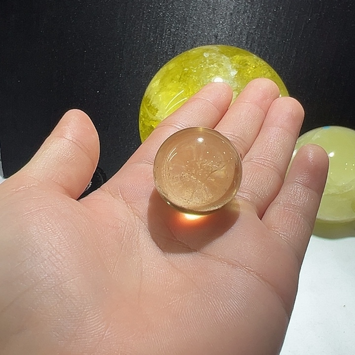 ****Y珠宝半成品未镶嵌水晶