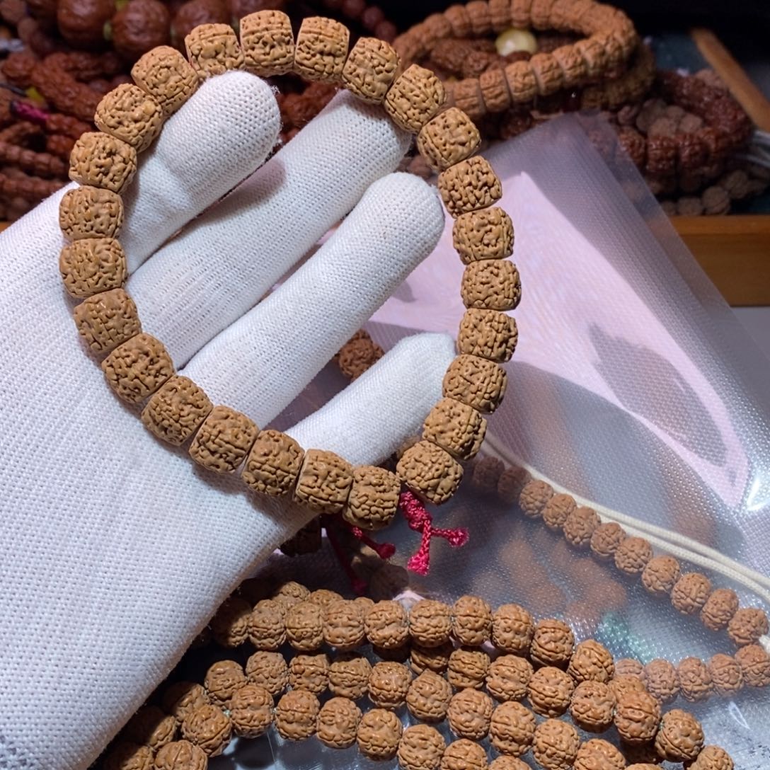 亮***哥手串金刚菩提12尺寸麦穗盘龙