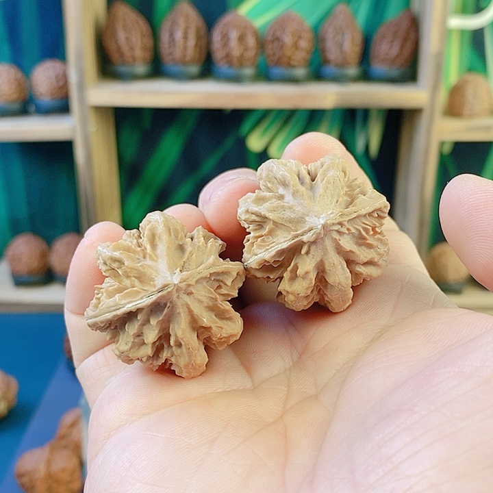 吊坠文玩核桃028粗筋八棱