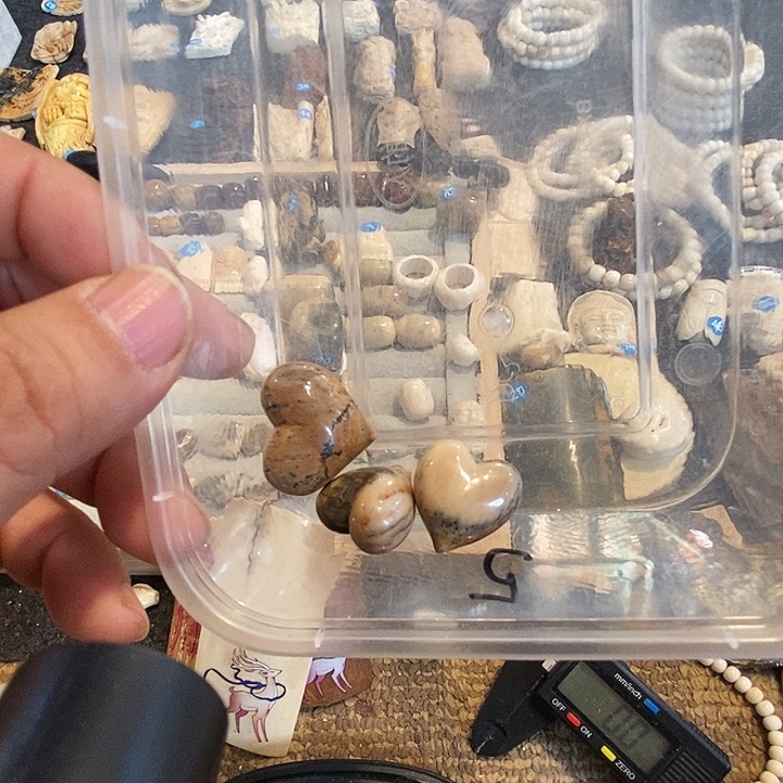 泥塑快*工艺品的制作