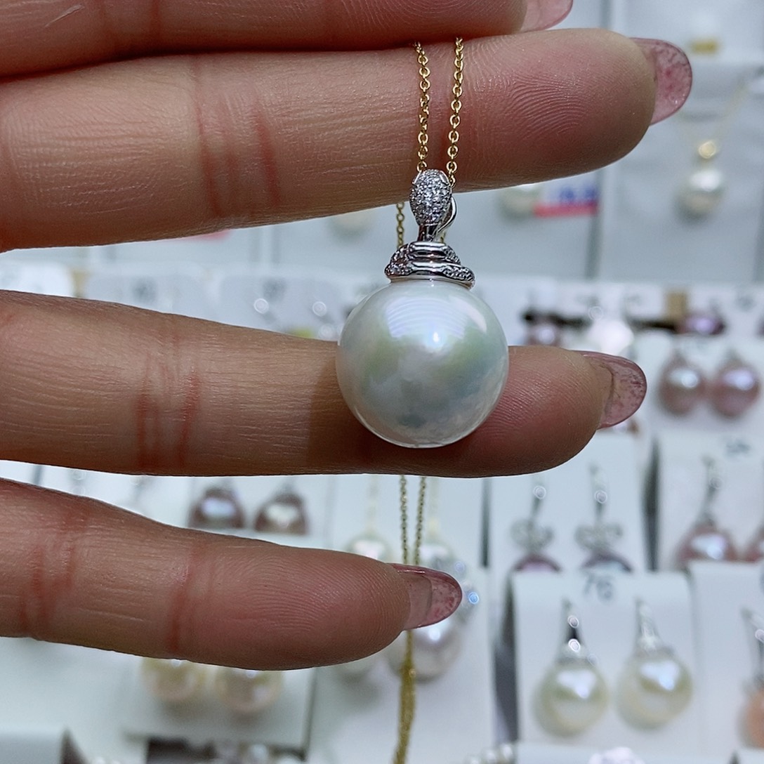淡水珍珠银S925镶嵌吊坠(赠链)