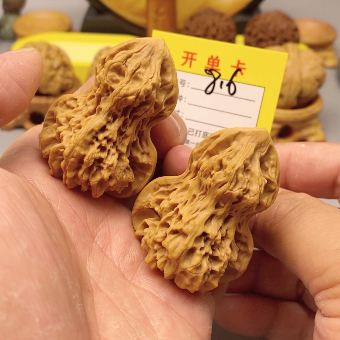 桃核把件文玩核桃