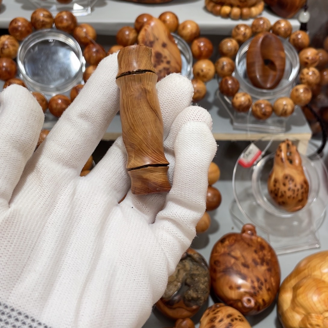 柏木太行崖柏节节高挂件