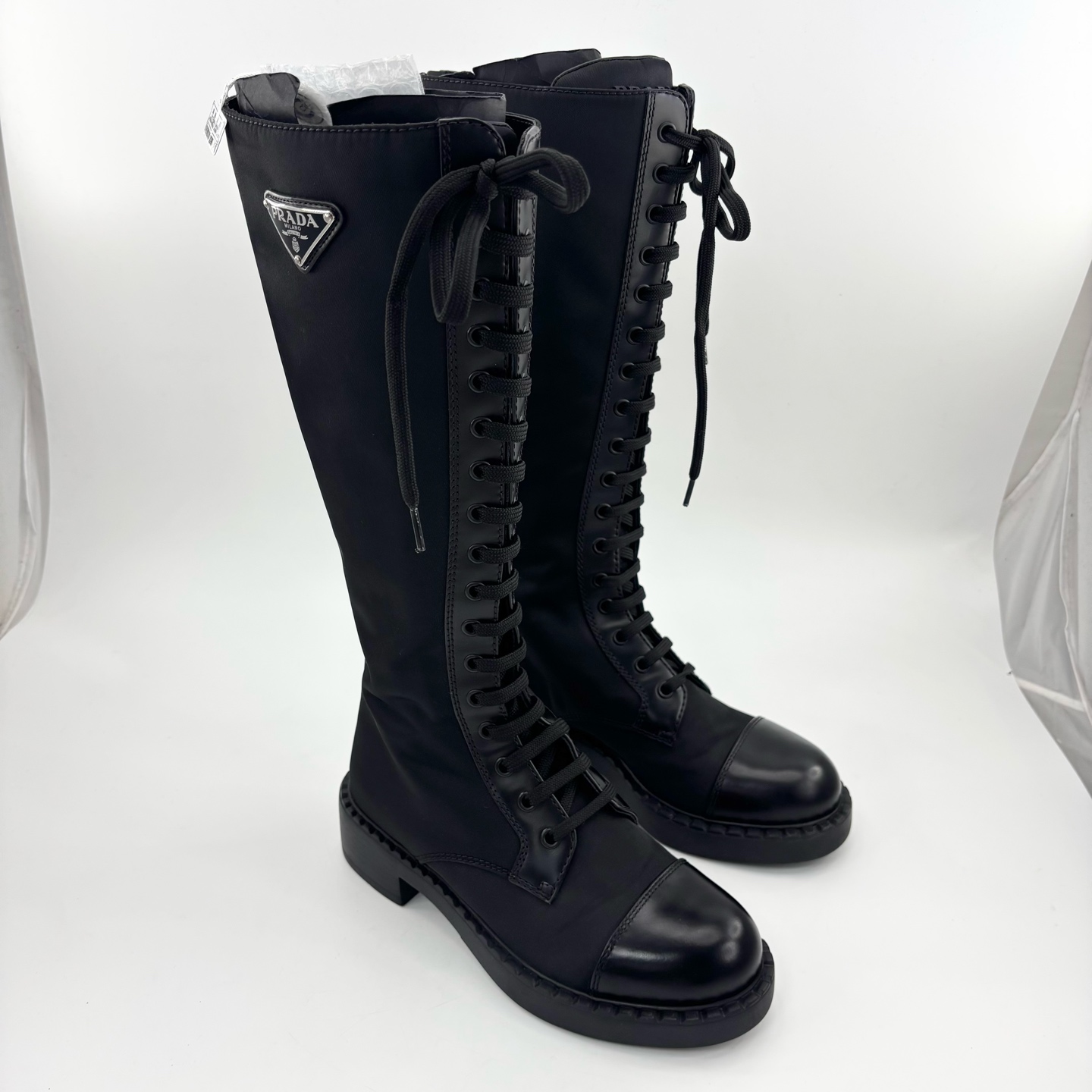 99新 Prada/普拉达 35码/黑色三角标系带长靴/p0260
