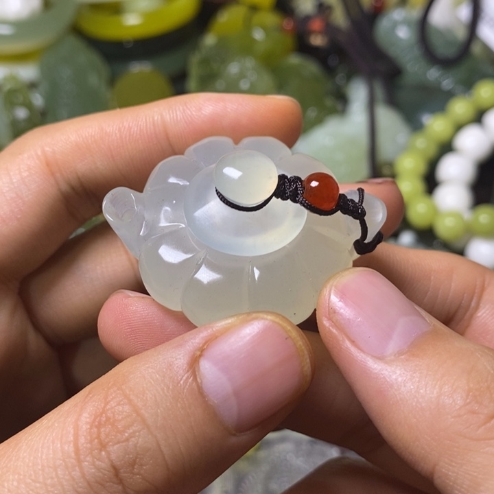 岫玉岫玉颈饰未镶嵌