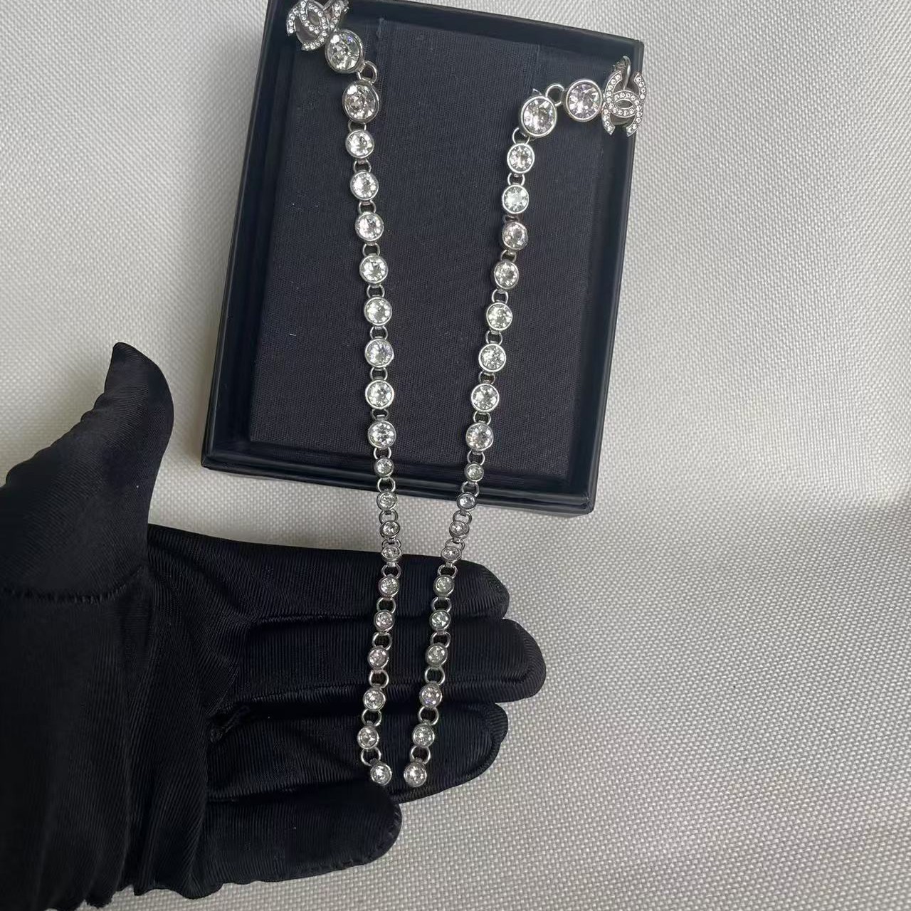 未使用 Chanel/香奈儿 银色水钻流苏长耳钉长吊坠