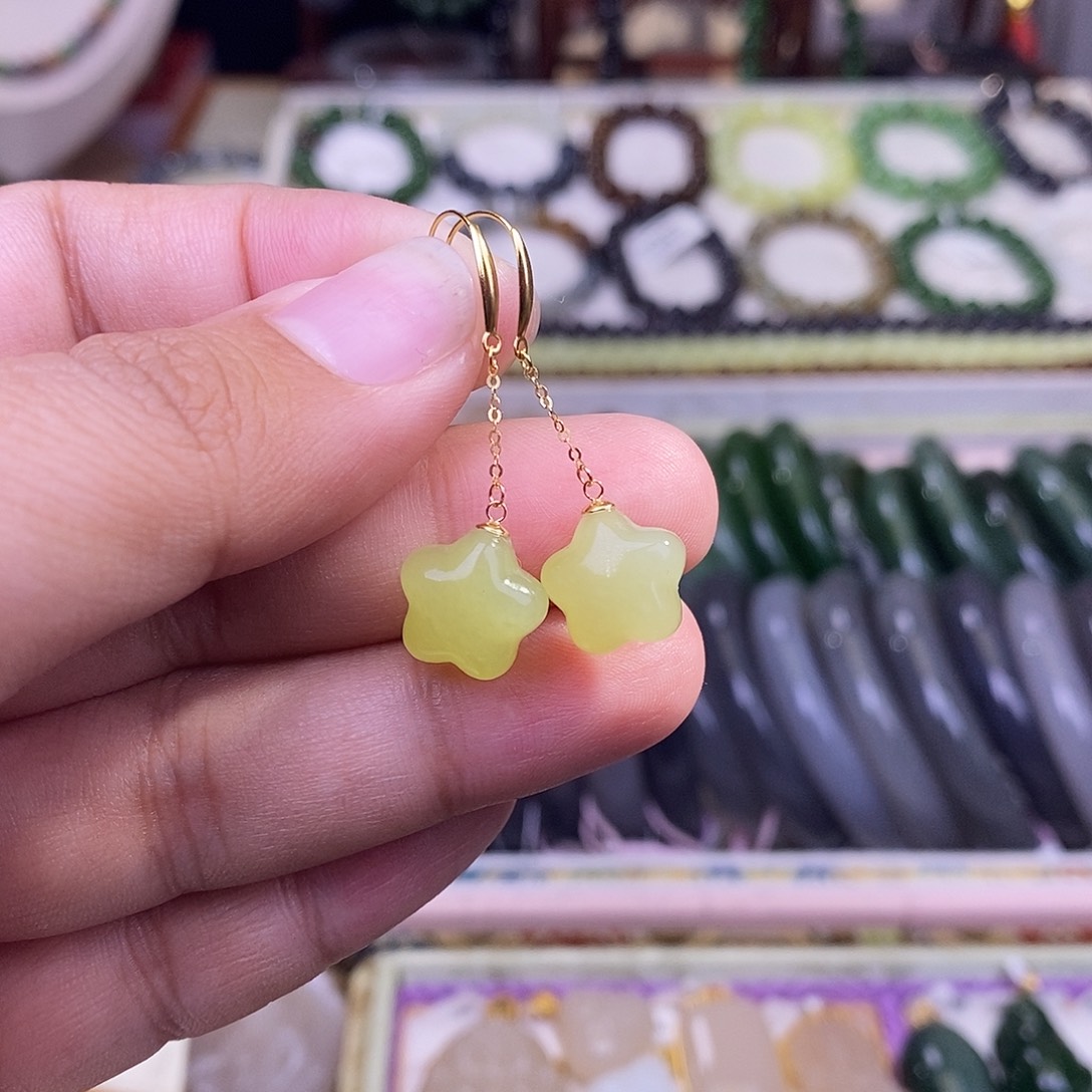 颈饰未镶嵌和田玉新疆若羌黄口老矿料冰底金镶星星耳环