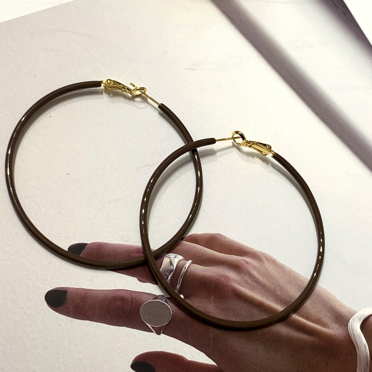 钛钢耳饰 LARVINA复古百搭大圈圈耳环