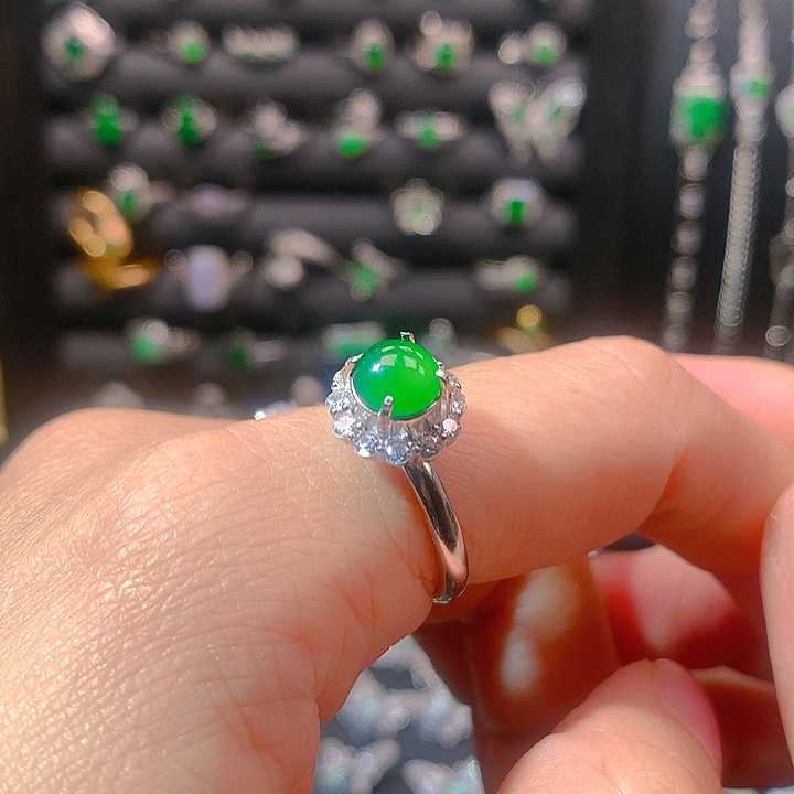 翡翠戒指银S925镶嵌戒指