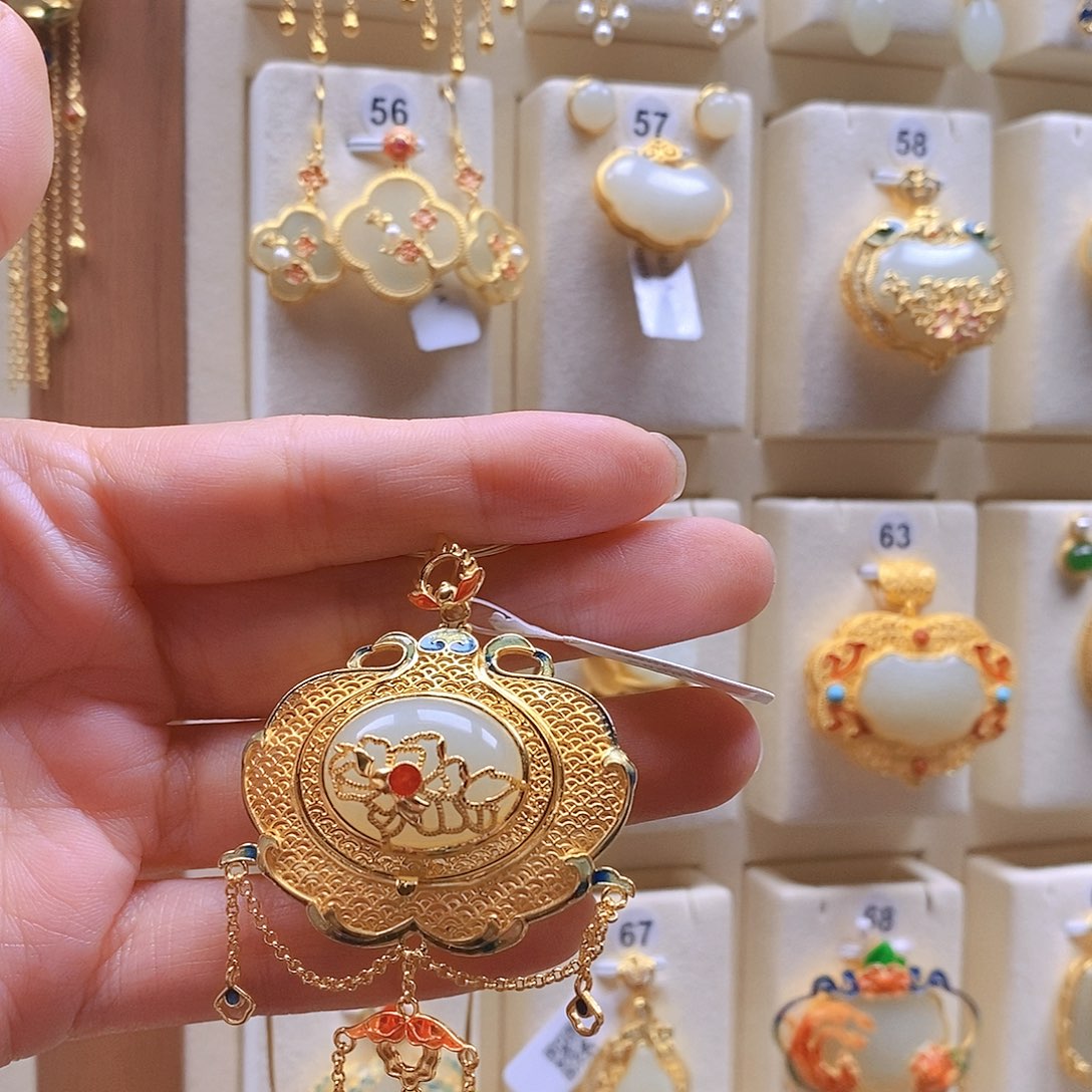 和田玉颈饰银S925镶嵌