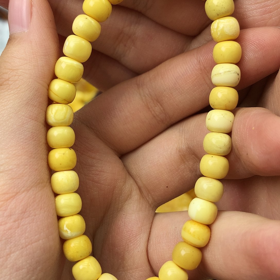 未镶嵌蜜蜡珠宝奇石