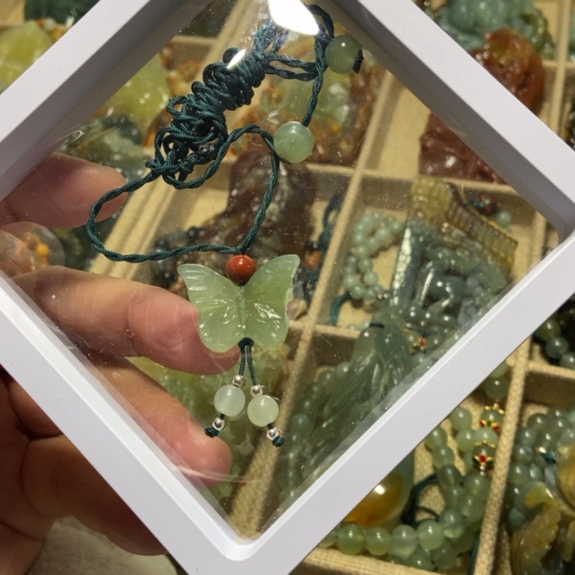 【闪购商品】蛇纹石玉未镶嵌颈饰