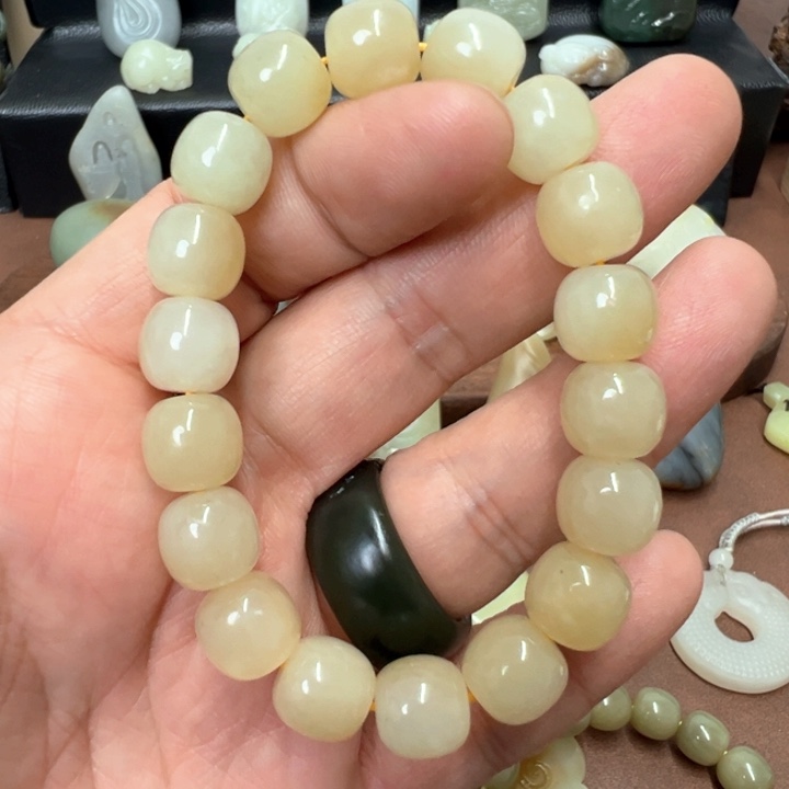 未镶嵌手串和田玉