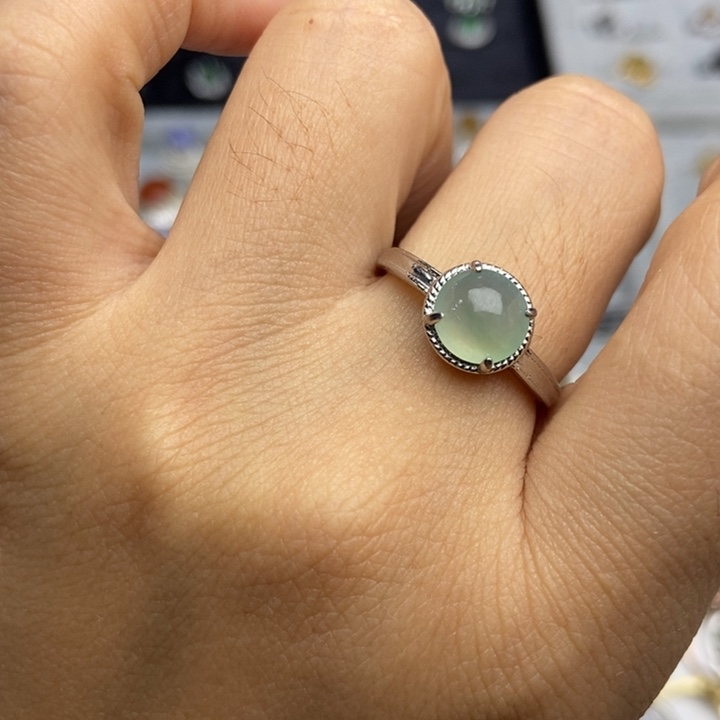 翡翠戒指银S925镶嵌戒指