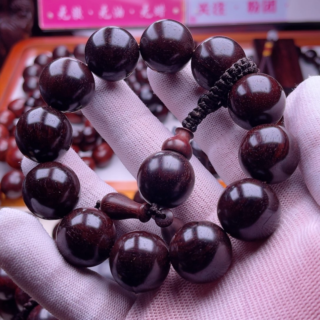 檀香紫檀（小叶紫檀）  印度小叶紫檀老琴料精挑2.0高油蜜。