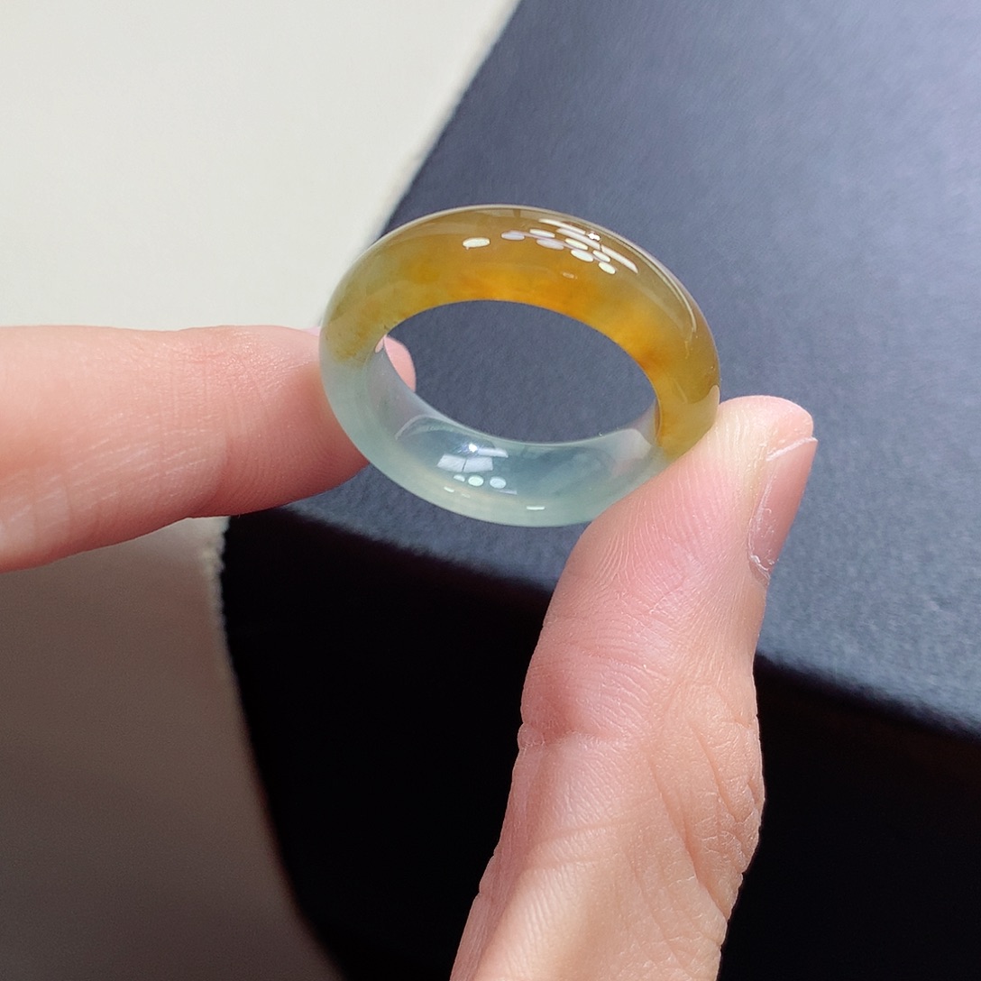 翡翠未镶嵌戒指19号