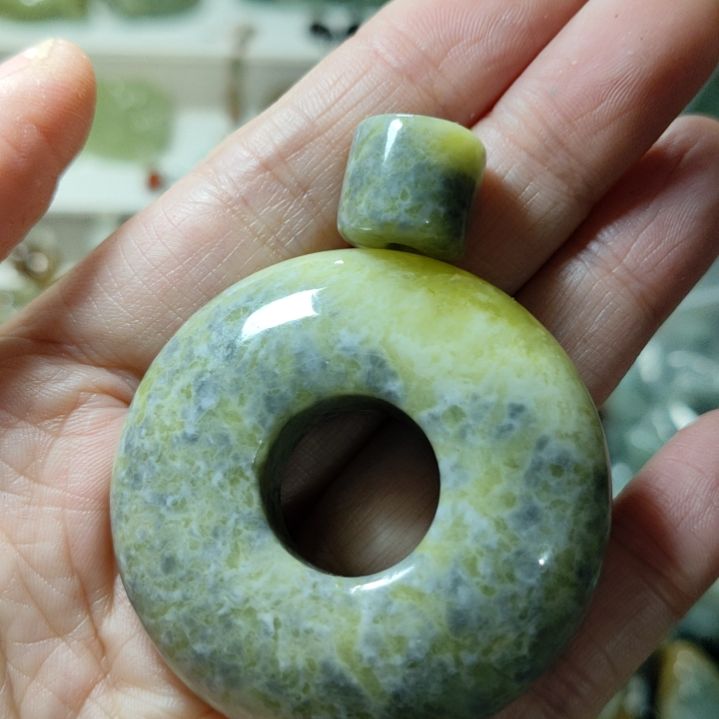 岫玉平安扣未镶嵌