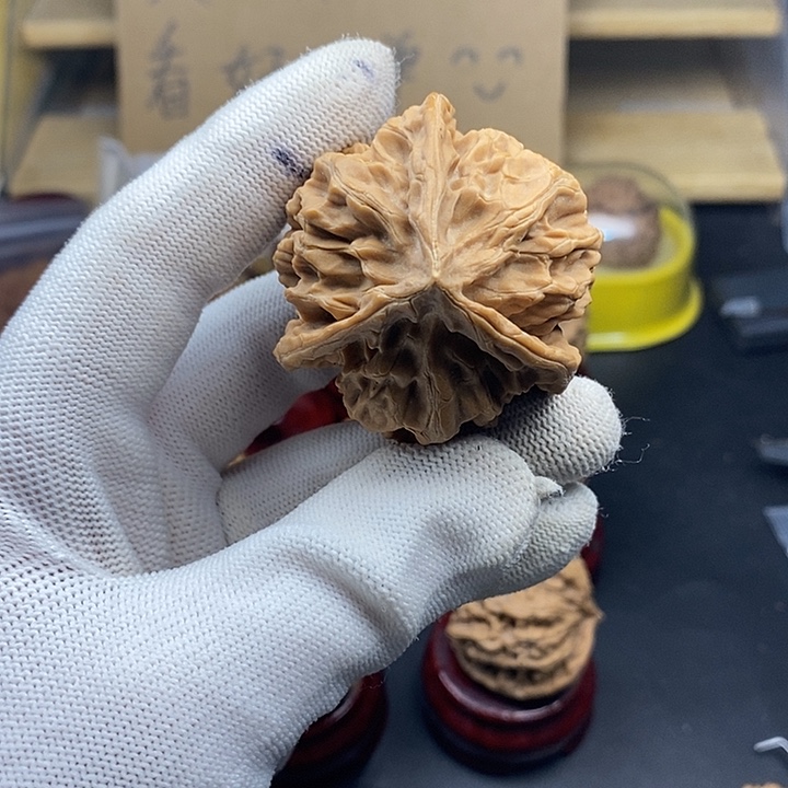 八***¥文玩核桃吊坠瑕疵不退不换