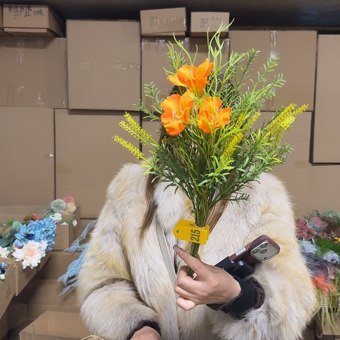 215号「闪购」仿真花，公主请下单