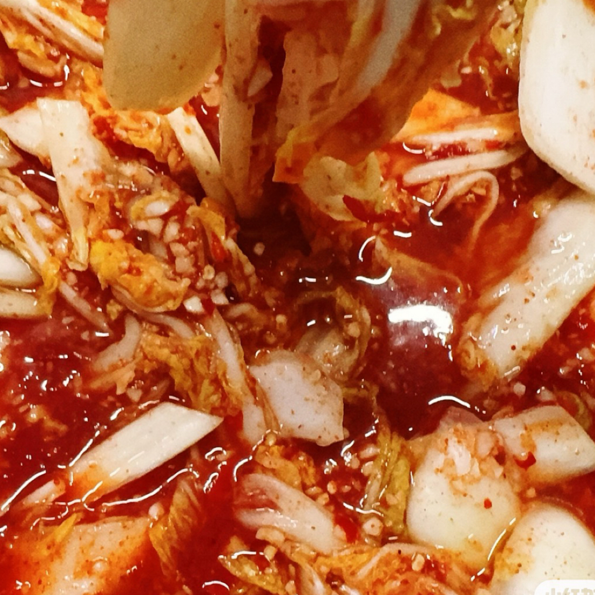 辣白菜香辣拌传统手工腌制新鲜泡菜甜辣爽脆开袋即食